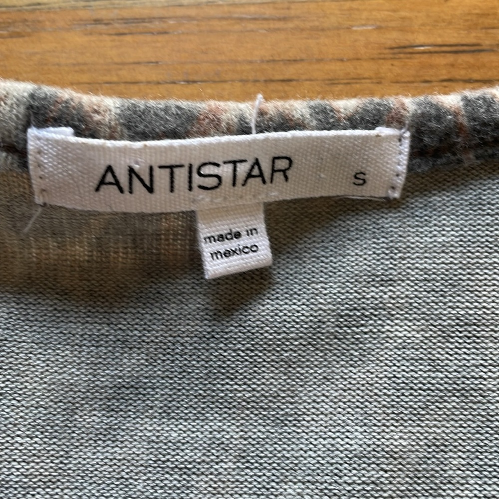 Antistar Top - Picture 5 of 7